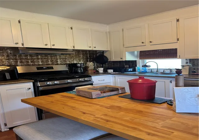 Photo 3 of Sale Pending at 301 Bulgermarsh Rd, Tiverton, RI 02878 | MLS# 1420723 | Listing updated on 2026-09-11