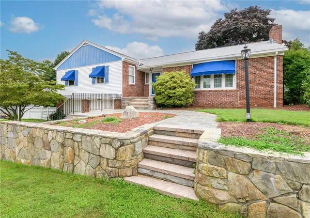 Photo 2 of Single family home for sale at 47 Homeland St, Johnston, RI 02919 | MLS# 1420591 | Listing updated on 2026-09-13