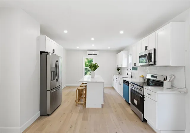 Photo 3 of Single family home for sale at 42 Park Pl, Burrillville, RI 02859 | MLS# 1420237 | Listing updated on 2026-09-14