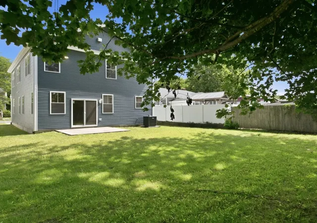 Photo 5 of Single family home for sale at 51 Dunbar Ave, Rumford, RI 02916 | MLS# 1420793 | Listing updated on 2026-08-31
