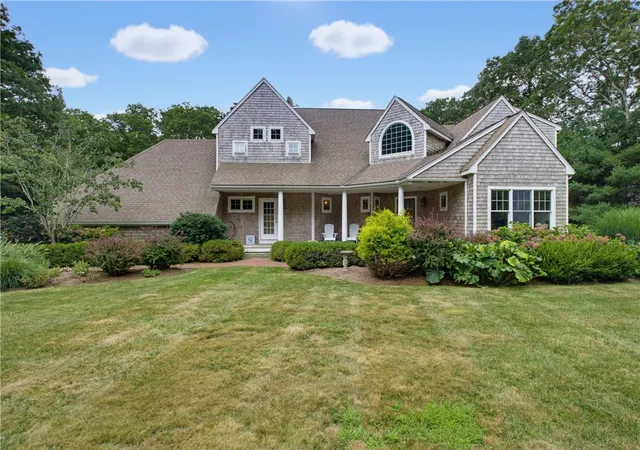 Photo 2 of Single family home for sale at 3548 Commodore Perry Hwy, Wakefield, RI 02879 | MLS# 1420684 | Listing updated on 2026-09-06