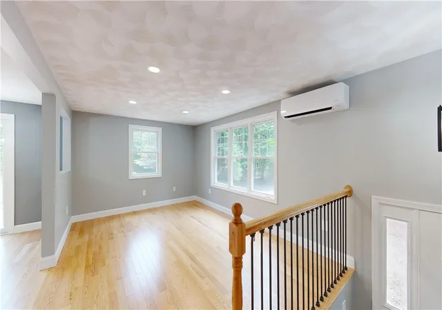 Photo 4 of Single family home for sale at 112 Cranberry Ridge Rd, North Scituate, RI 02857 | MLS# 1420845 | Listing updated on 2026-09-12