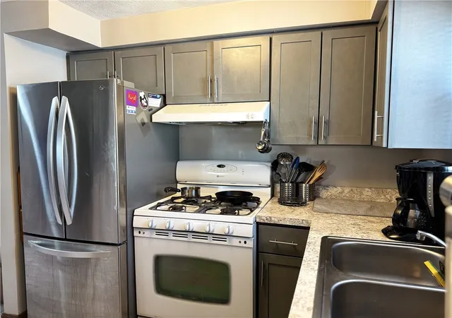 Photo 2 of Multi family home for sale at 89 Manomet St, Providence, RI 02909 | MLS# 1420947 | Listing updated on 2026-09-11
