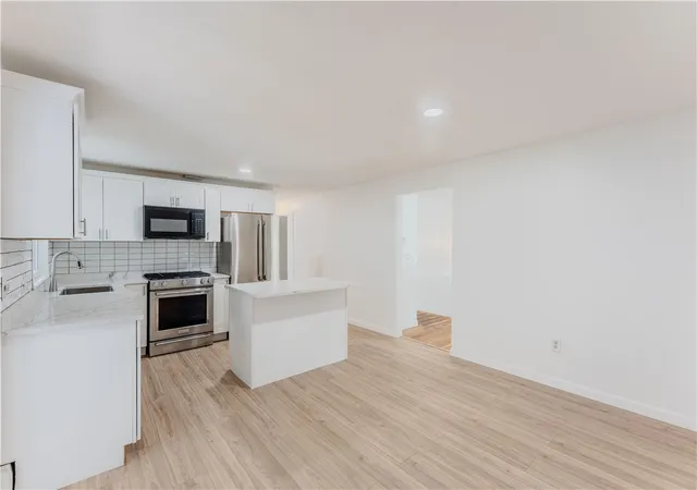 Photo 3 of Sale Pending at 31 Ridgeway Ave, Providence, RI 02909 | MLS# 1421006 | Listing updated on 2026-10-01
