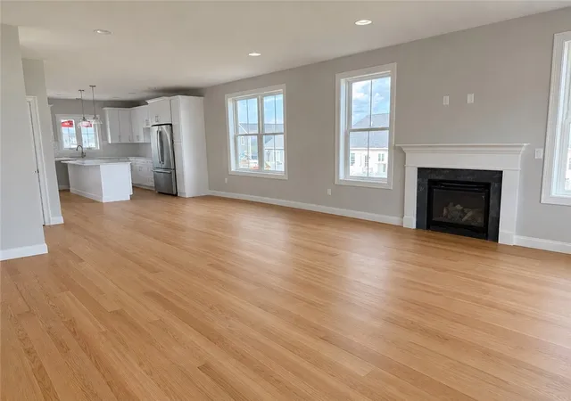 Photo 3 of Single family home for sale at 25 Bunker Hl Xing, Portsmouth, RI 02871 | MLS# 1421018 | Listing updated on 2026-09-13