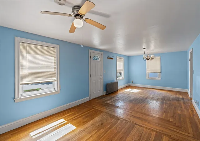Photo 4 of Sale Pending at 39 Wollaston St, Cranston, RI 02910 | MLS# 1421004 | Listing updated on 2026-09-21