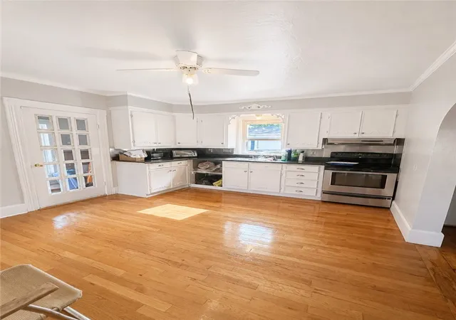Photo 3 of Single family home for sale at 168 3rd Avenue, Woonsocket, RI 02895 | MLS# 1421055 | Listing updated on 2026-09-13