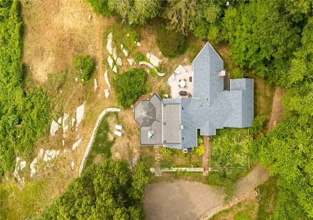 Photo 4 of Single family home for sale at 66 Torrey Rd, Wakefield, RI 02879 | MLS# 1420830 | Listing updated on 2026-09-02