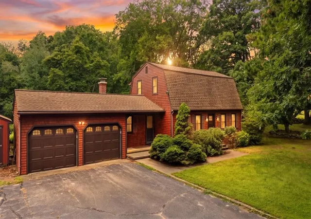 Photo 1 of Sale Pending at 346 Hillsdale Rd, West Kingston, RI 02892 | MLS# 1421173 | Listing updated on 2026-09-23