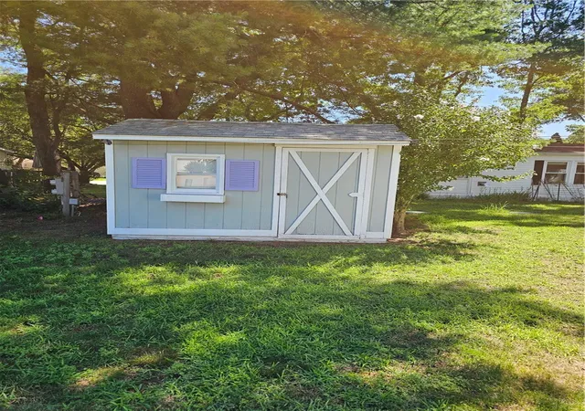 Photo 3 of Single family home for sale at 7 Idlewild Ct, Coventry, RI 02816 | MLS# 1421080 | Listing updated on 2026-09-27