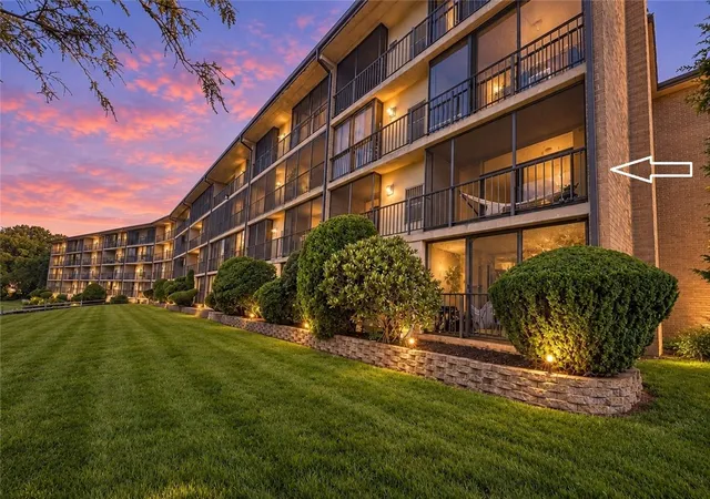 Photo 2 of Sale Pending at 650 E Greenwich Ave #5-201, West Warwick, RI 02893 | MLS# 1419877 | Listing updated on 2026-09-28