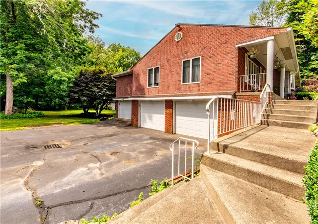 Photo 1 of Single family home for sale at 136 Jenckes Hill Rd, Lincoln, RI 02865 | MLS# 1421303 | Listing updated on 2026-09-14