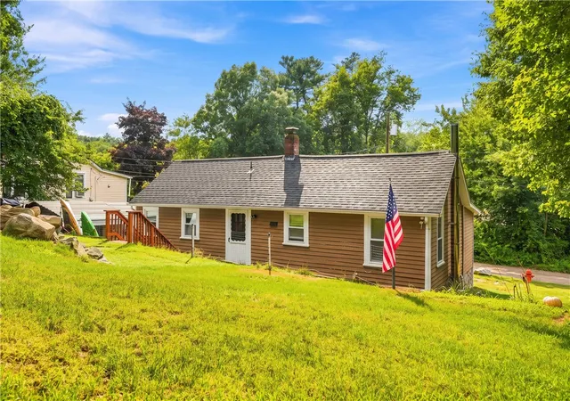 Photo 3 of Sale Pending at 27 Lake Shore Dr, Glocester, RI 02814 | MLS# 1421319 | Listing updated on 2026-09-11