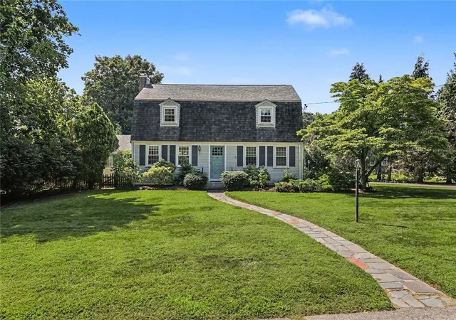 Photo 4 of Sale Pending at 2 Woollett Ct, Barrington, RI 02806 | MLS# 1419954 | Listing updated on 2026-09-25