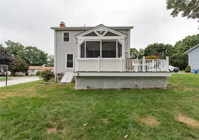 Photo 4 of Sale Pending at 18 Woodcrest Dr, Johnston, RI 02919 | MLS# 1420881 | Listing updated on 2026-10-07