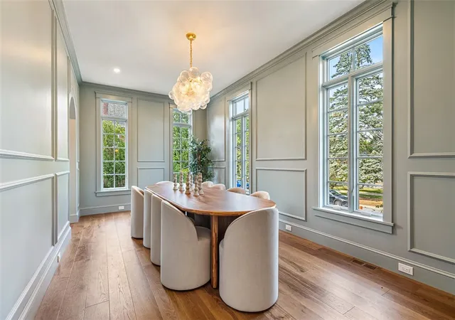 Photo 4 of Single family home for sale at 310 Blackstone Blvd, Providence, RI 02906 | MLS# 1421421 | Listing updated on 2026-09-06