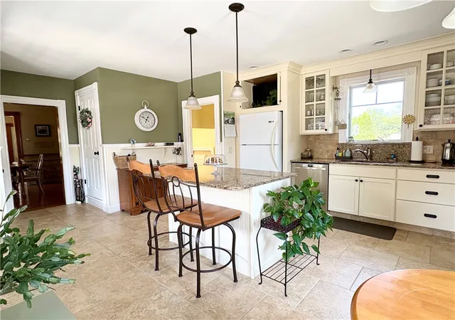 Photo 3 of Multi family home for sale at 65 Summit Ave, West Warwick, RI 02893 | MLS# 1420167 | Listing updated on 2026-09-04