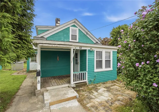 Photo 2 of Single family home for sale at 62 Leading St, Johnston, RI 02919 | MLS# 1421390 | Listing updated on 2026-09-06