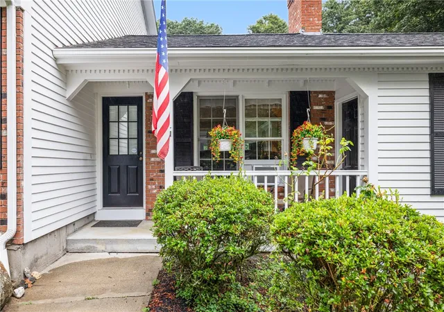 Photo 2 of Sale Pending at 29 Suddard Ln, Scituate, RI 02857 | MLS# 1421438 | Listing updated on 2026-09-10