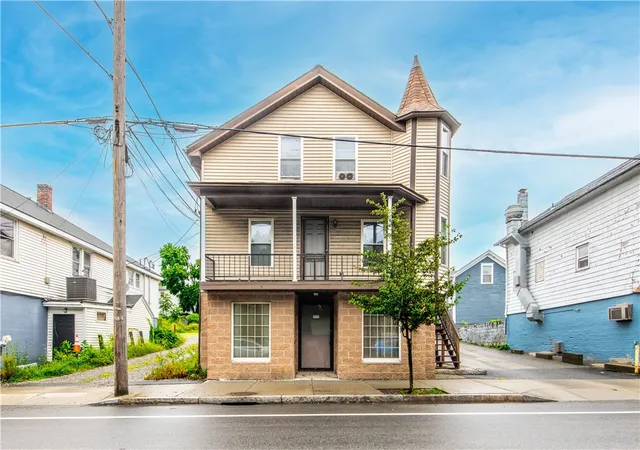 Photo 16 of Multi family home for sale at 421 Broad St, Cumberland, RI 02864 | MLS# 1421510 | Listing updated on 2026-09-07