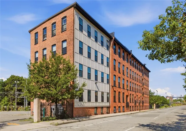 Photo 2 of Condo for sale at 50 Ashburton St #12, Providence, RI 02904 | MLS# 1420855 | Listing updated on 2026-09-05