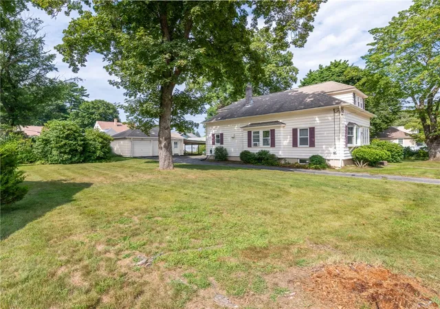 Photo 3 of Sale Pending at 3 Diana Ave, Smithfield, RI 02917 | MLS# 1421420 | Listing updated on 2026-09-28