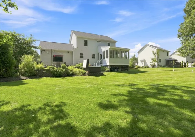 Photo 4 of Single family home for sale at 114 Teakwood Dr W, Coventry, RI 02816 | MLS# 1421386 | Listing updated on 2026-09-14