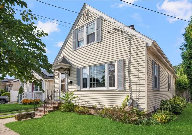 Photo 2 of Single family home for sale at 135 Sandringham Ave, Providence, RI 02908 | MLS# 1421345 | Listing updated on 2026-09-12