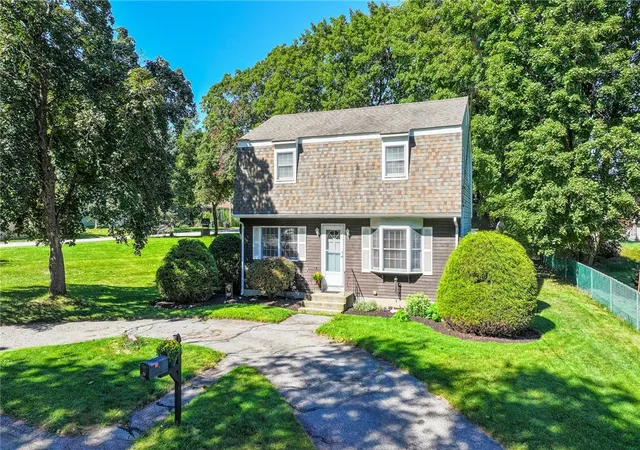 Photo 1 of Single family home for sale at 14 Sutton St, Smithfield, RI 02828 | MLS# 1421630 | Listing updated on 2026-10-04