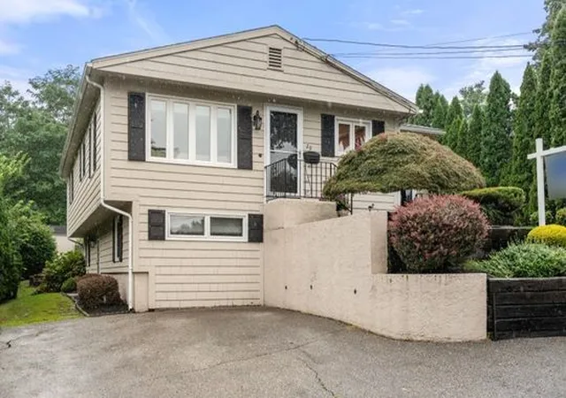 Photo 2 of Sale Pending at 20 Dewey Ave, North Providence, RI 02911 | MLS# 1421653 | Listing updated on 2026-09-15
