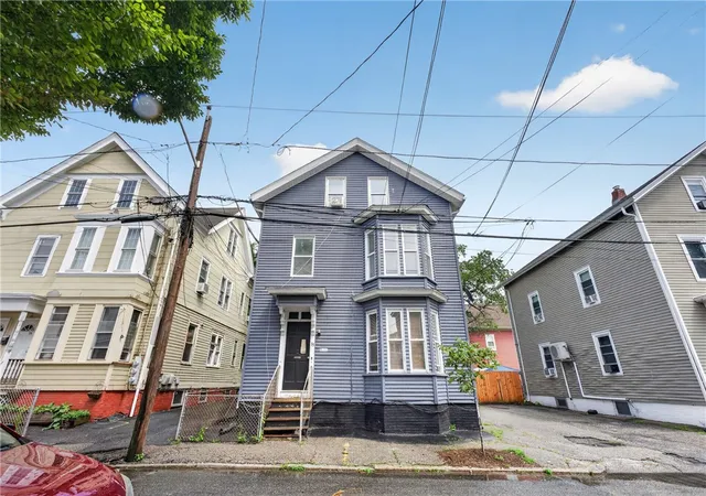 Photo 2 of Sale Pending at 33 Pekin St, Providence, RI 02908 | MLS# 1421624 | Listing updated on 2026-09-22