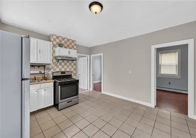 Sale Pending at 33 Pekin St, Providence, RI 02908 | MLS# 1421624 | Listing updated on 2026-09-22