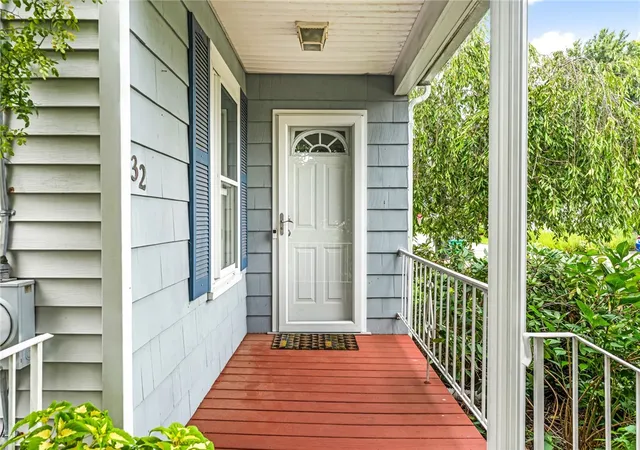 Photo 4 of Sale Pending at 32 Benbridge Ave, Warwick, RI 02888 | MLS# 1421434 | Listing updated on 2026-09-07