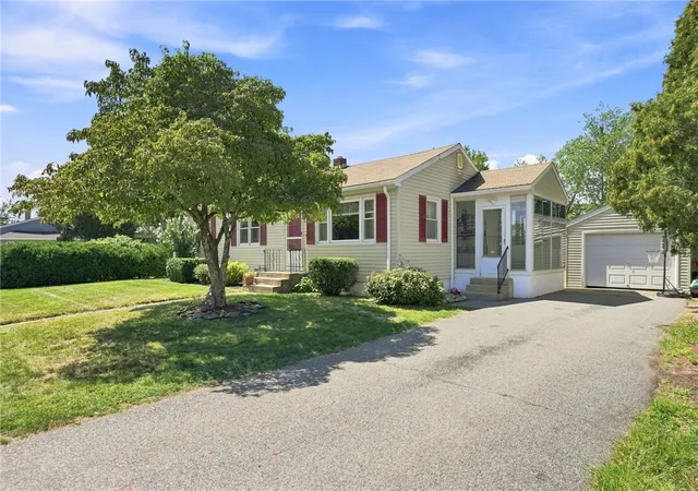 Photo 1 of Sale Pending at 197 Glen Dr, Warwick, RI 02889 | MLS# 1421478 | Listing updated on 2026-09-16