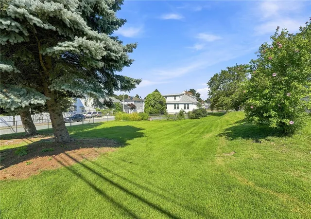 Photo 2 of Sale Pending at 7 Old Whipple St, Cumberland, RI 02864 | MLS# 1421490 | Listing updated on 2026-09-29