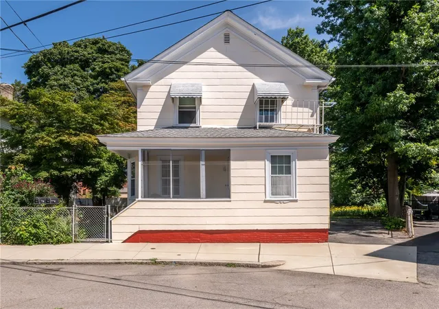 Photo 1 of Single family home for sale at 37 Trenton St, Pawtucket, RI 02860 | MLS# 1421702 | Listing updated on 2026-09-14