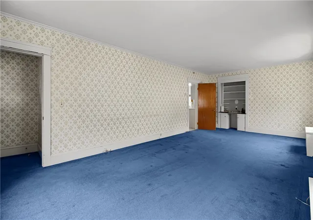 Photo 3 of Sale Pending at 33 Hillcrest Ave, Pawtucket, RI 02860 | MLS# 1420776 | Listing updated on 2026-09-07