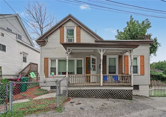 Photo 1 of Single family home for sale at 283 Front St, Woonsocket, RI 02895 | MLS# 1421741 | Listing updated on 2026-09-13