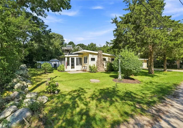 Photo 3 of Single family home for sale at 104 Pequot Dr, Charlestown, RI 02813 | MLS# 1421609 | Listing updated on 2026-09-14