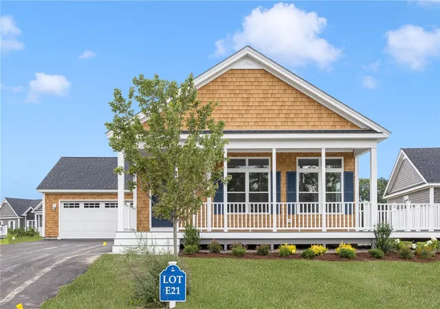 Photo 2 of Sale Pending at 575 South Shore Village Blvd, South Kingstown, RI 02879 | MLS# 1421759 | Listing updated on 2026-09-09