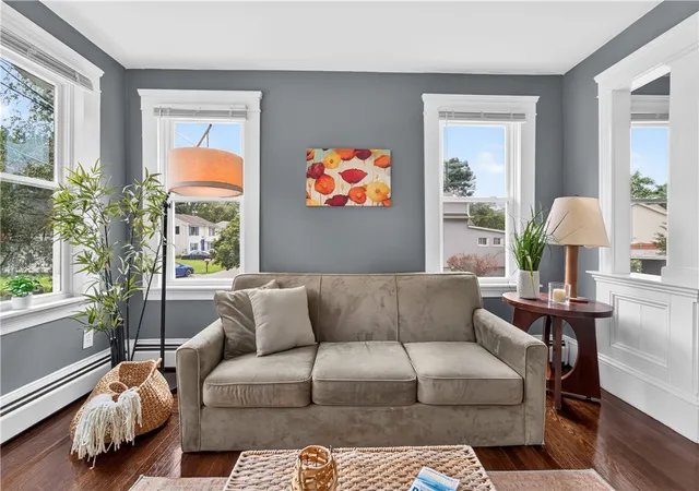 Photo 3 of Single family home for sale at 31 Elton Ave, Warwick, RI 02889 | MLS# 1421764 | Listing updated on 2026-09-13