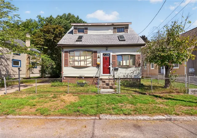 Photo 1 of Sale Pending at 138 Chaplin St, Pawtucket, RI 02861 | MLS# 1421760 | Listing updated on 2026-09-29