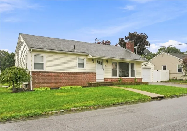 Photo 2 of Sale Pending at 36 Brookfield Dr, Cranston, RI 02920 | MLS# 1421800 | Listing updated on 2026-09-21