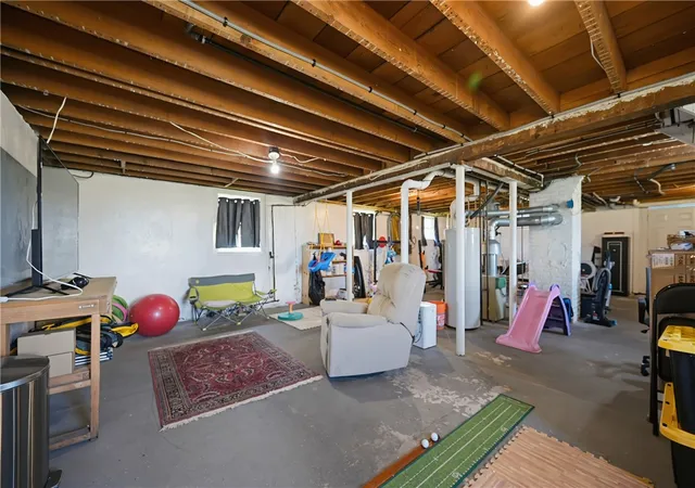 Photo 44 of Sale Pending at 40 Walnut St, Tiverton, RI 02878 | MLS# 1421808 | Listing updated on 2026-10-22