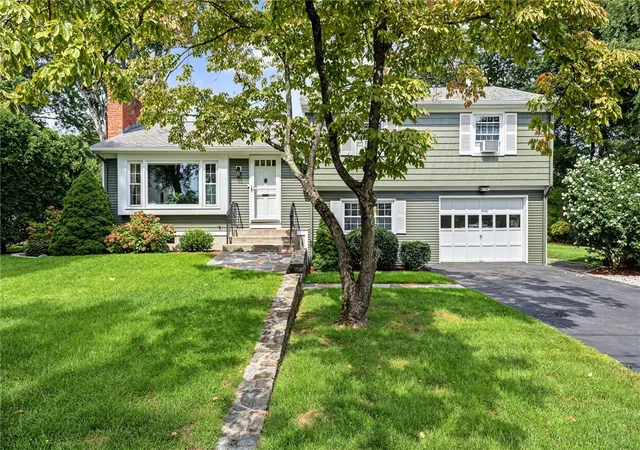 Photo 2 of Single family home for sale at 10 Cherry Ln, Barrington, RI 02806 | MLS# 1421342 | Listing updated on 2026-09-14