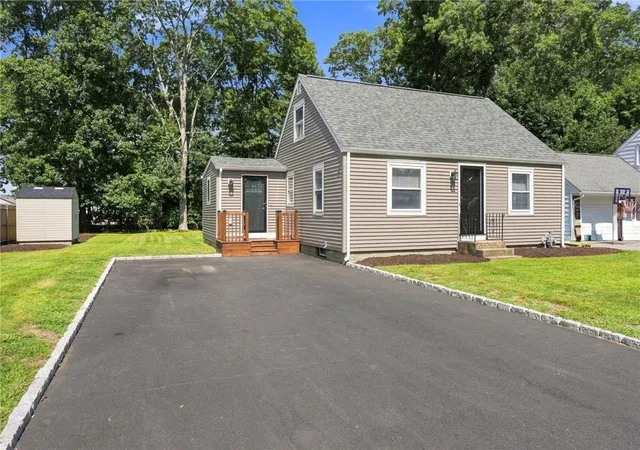 Photo 3 of Sale Pending at 53 Pell Ave, Warwick, RI 02888 | MLS# 1421803 | Listing updated on 2026-09-30