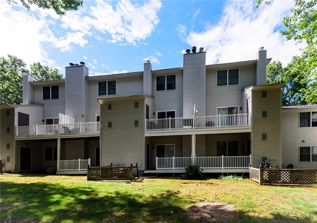 Photo 2 of Condo for sale at 86 Trellis Dr #86, West Warwick, RI 02893 | MLS# 1421050 | Listing updated on 2026-09-20