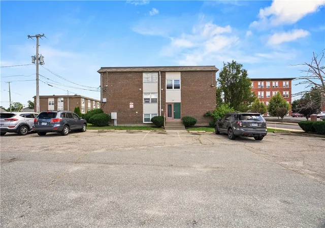 Photo 3 of Condo for sale at 50 Carnation St #6, Pawtucket, RI 02860 | MLS# 1421765 | Listing updated on 2026-09-08
