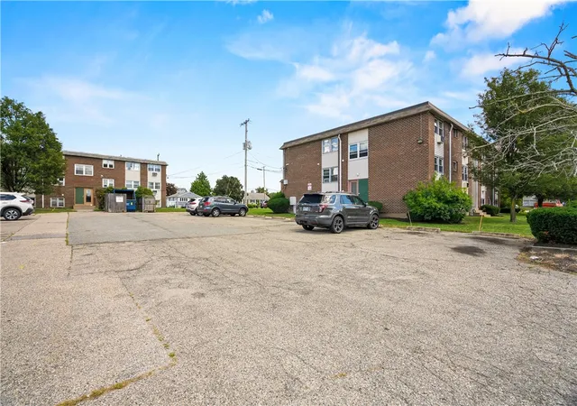 Photo 4 of Condo for sale at 50 Carnation St #6, Pawtucket, RI 02860 | MLS# 1421765 | Listing updated on 2026-09-08