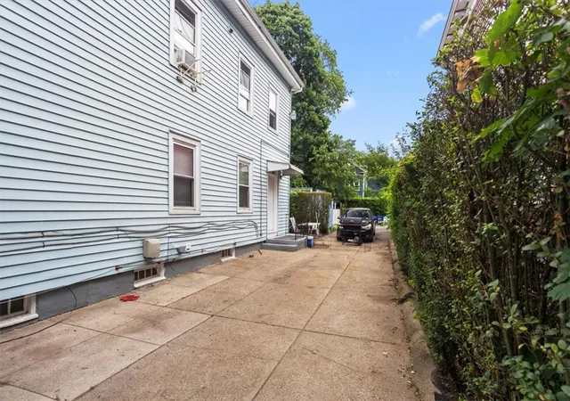 Photo 3 of Multi family home for sale at 33 Wood St, Providence, RI 02907 | MLS# 1421908 | Listing updated on 2026-09-09